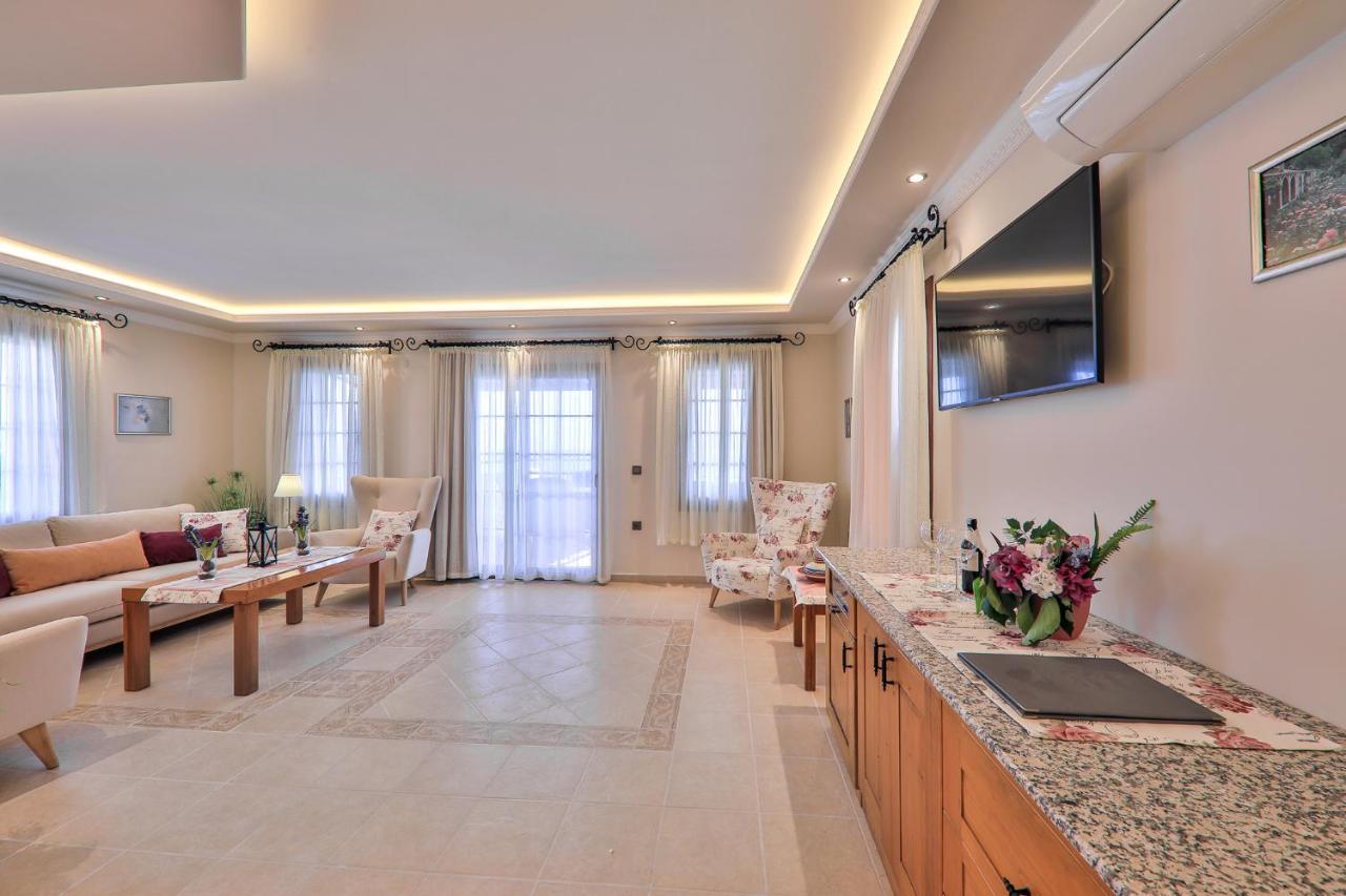 Hadrian Hotel Kaş Buitenkant foto