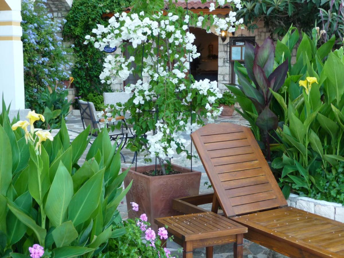 Hadrian Hotel Kaş Buitenkant foto